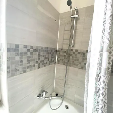 Appartement Big In City Center & Private Parking *