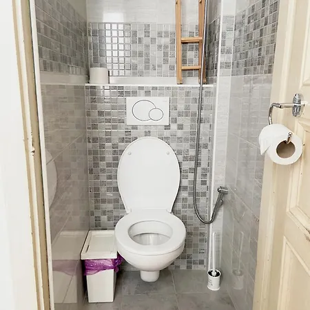 Big In City Center & Private Parking * Bratislava
